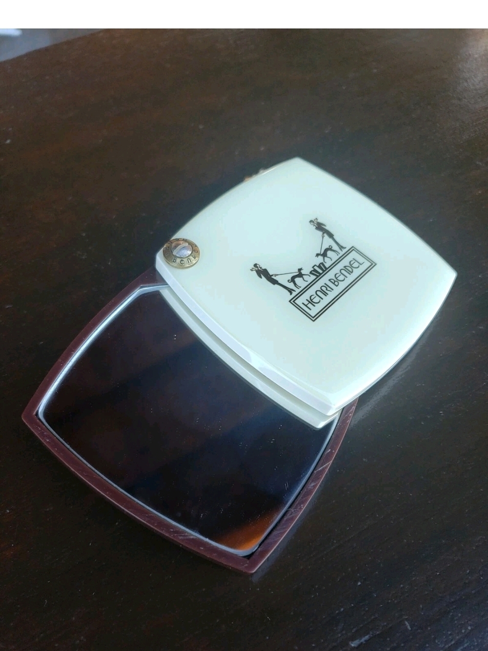 Henri Bendel Compact Mirror with Gold Chain - Cream - Picture 2 of 6